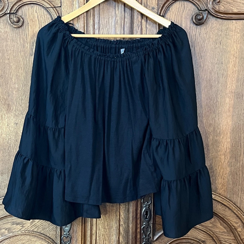Anthropologie off-the-shoulder tiered blouse with bell sleeves - Picture 10 of 10